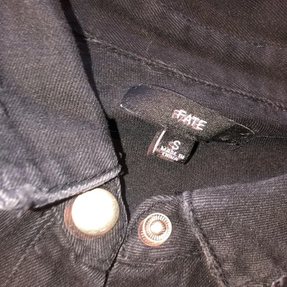 FATE black boho top snap buttons size small - Picture 3 of 7